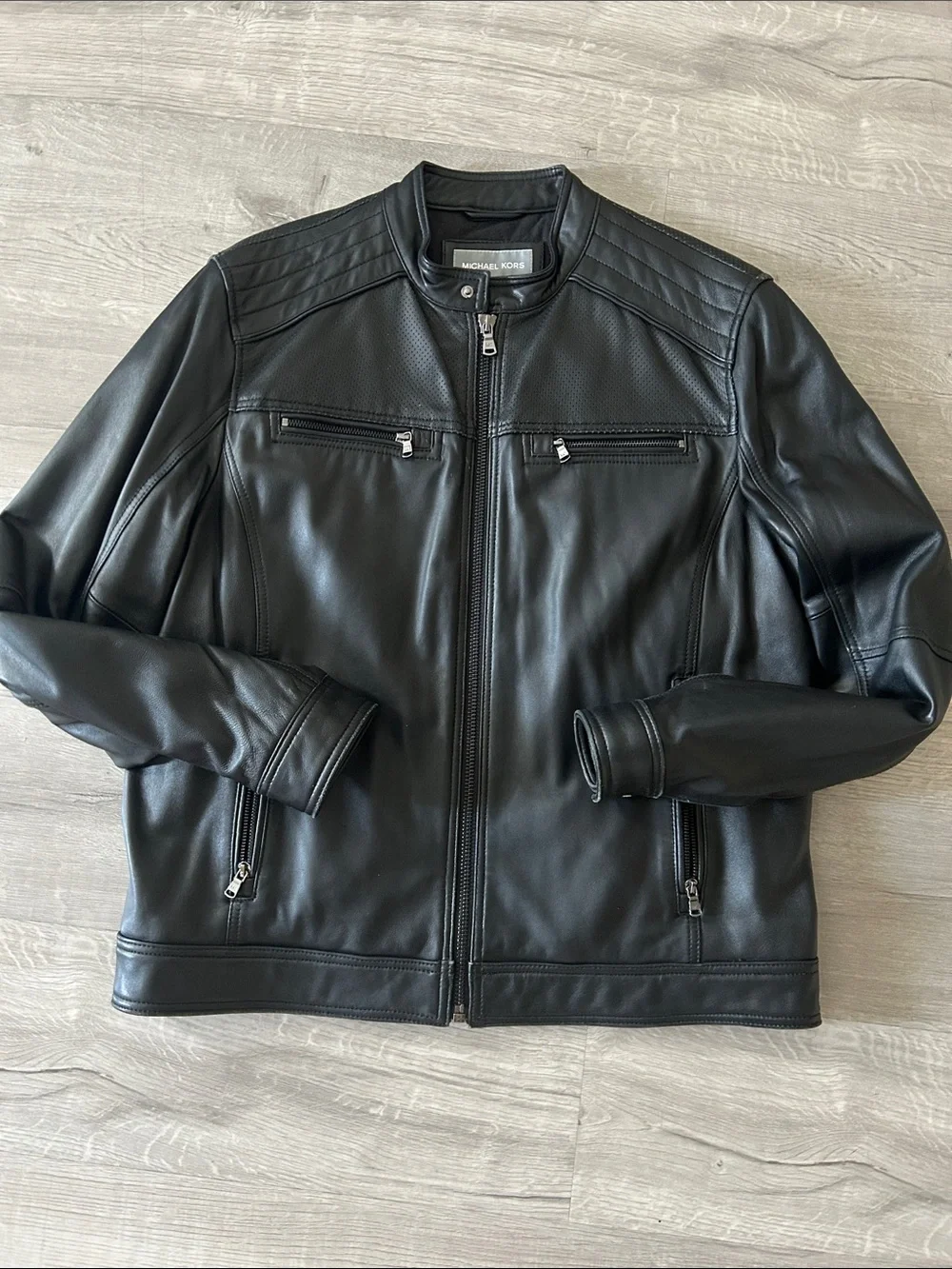 MICHAEL KORS | Men’s Performance Leather Jacket